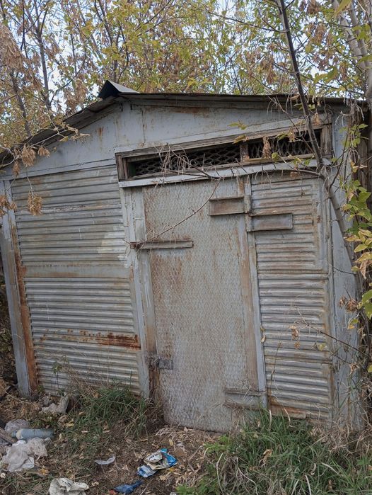 Продам гараж срочно