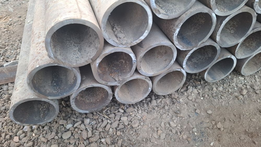 Trubalar sotiladi, holati yaxshi.