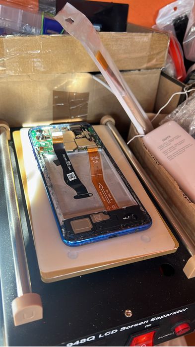 Reparatii telefoane, iPhone, Samsung, Huawei, Realme, Oppo, Redmi