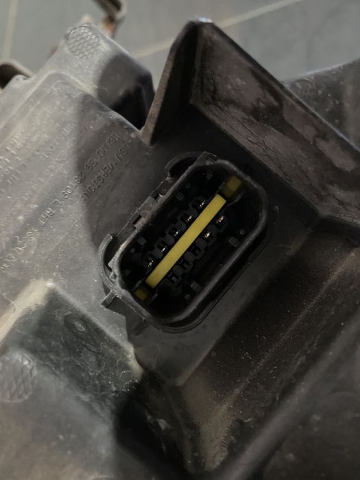 Ляв фар Рено Меган РС 2021г