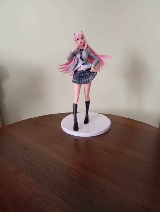 комплект фигурки(разгледайте снимките)