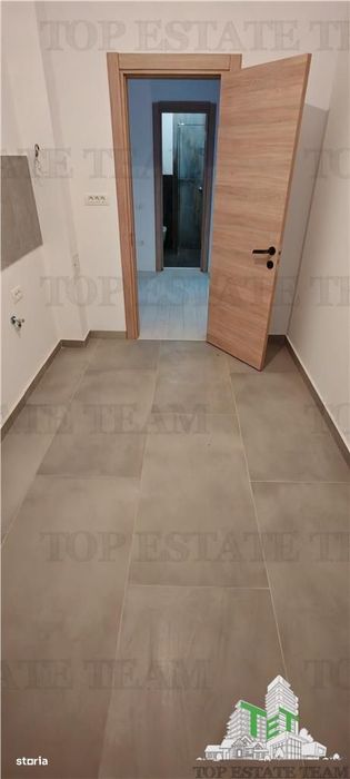 Apartament generos de 3 camere si curte proprie de 115mp, incalzire in