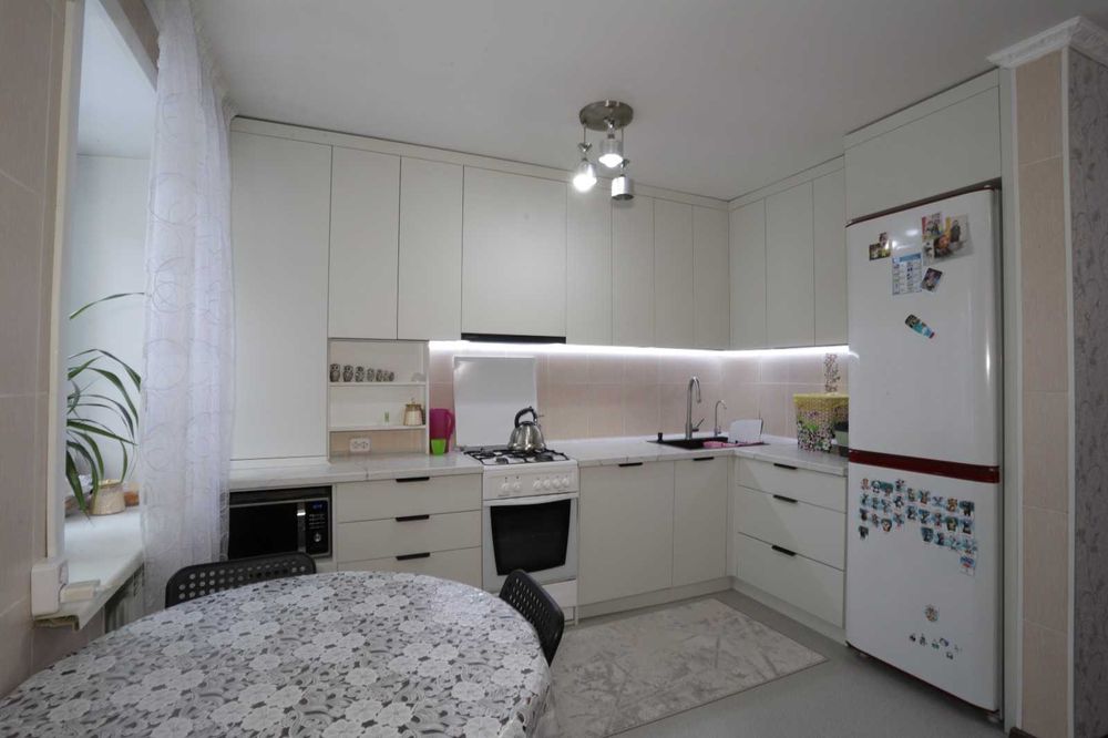 Продажа 3-комнатной квартиры