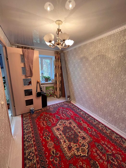 продам 3 комнатную квартиру