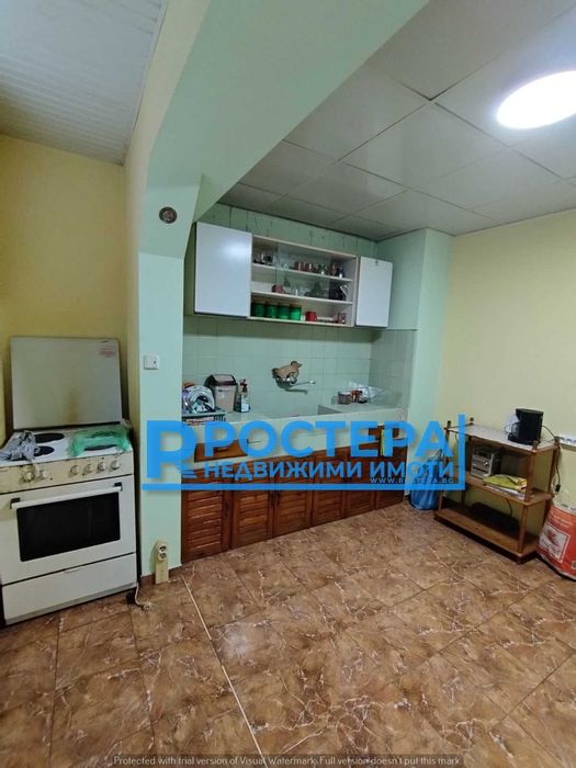 Продава се Тристаен апартамент в Търговище, Запад 2 - 78 кв.м за 621 €/кв.м - Снимка #2