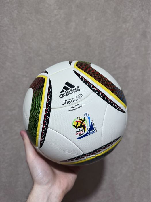 Мяч новый Adidas Jabulani