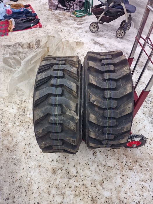 Шины для  спец техники.