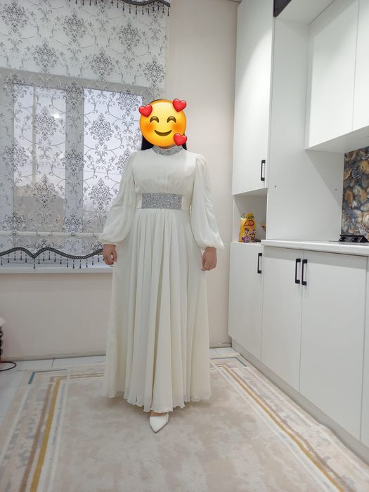 Продам платья новые и бу