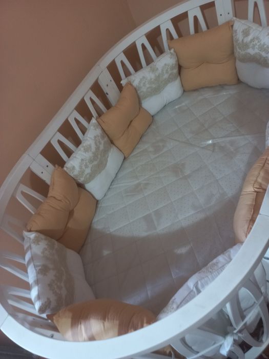 Кроватка для детей