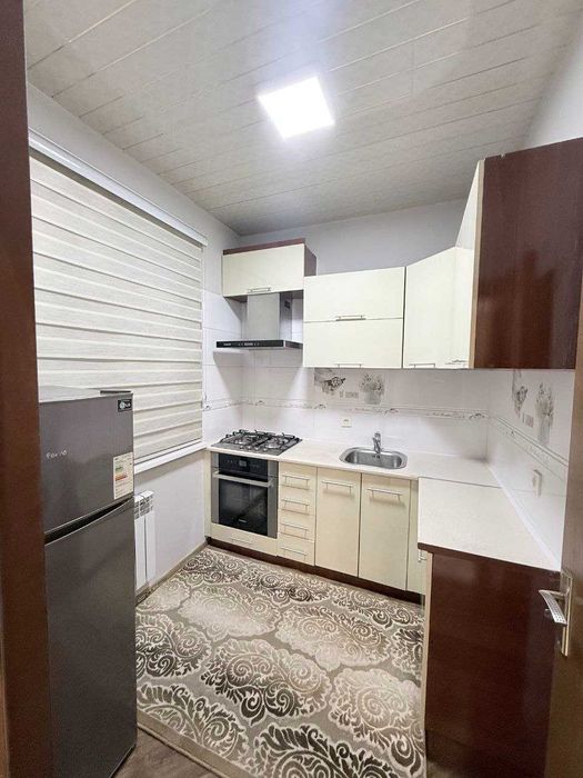 A38 ПРОДАЕТСЯ 3/3/4 на: ЧИЛОНЗОР 9КВ  Метро Мирзо Улугбек Дом Nº20