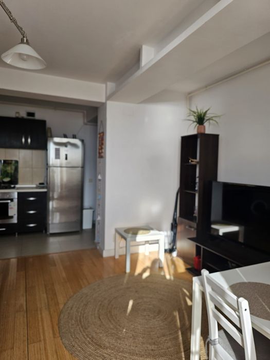 Apartament 2 camere de inchiriat