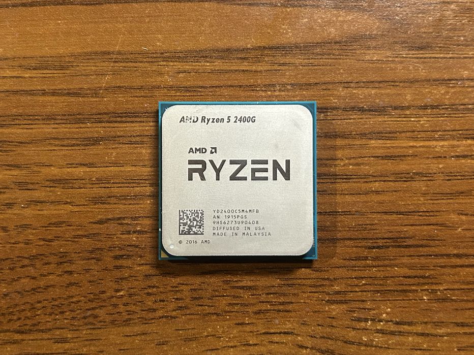 Процессор AMD Ryzen 5 2400G
