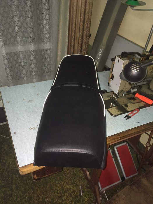 Освежаване на волани(претапициране),седалки за мотори и коли