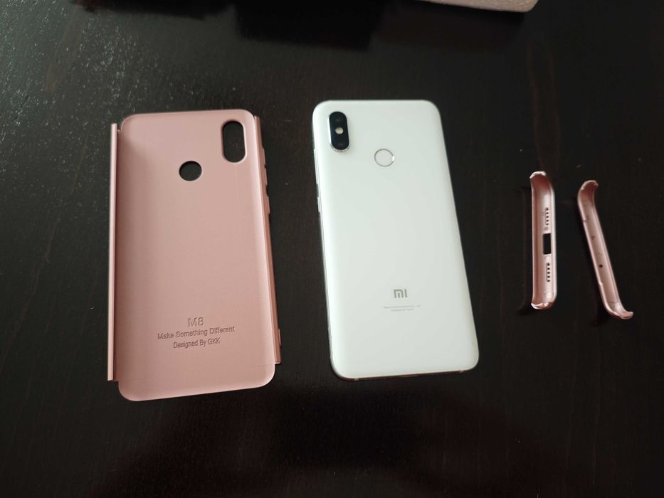 Телефон XIOMI Mi 8