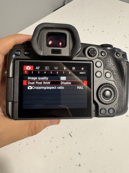 Canon R5 + Cfexpress 256gb