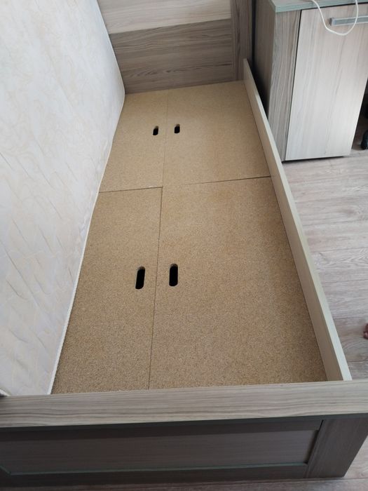 Продам кровать 85/200