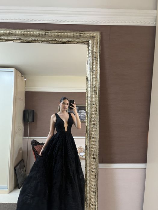 Абитуриентска рокля