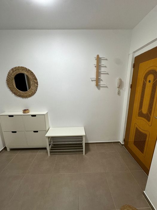 Proprietar, apartament 2 camere  zona nord,etaj 1, apropiere scoala 8
