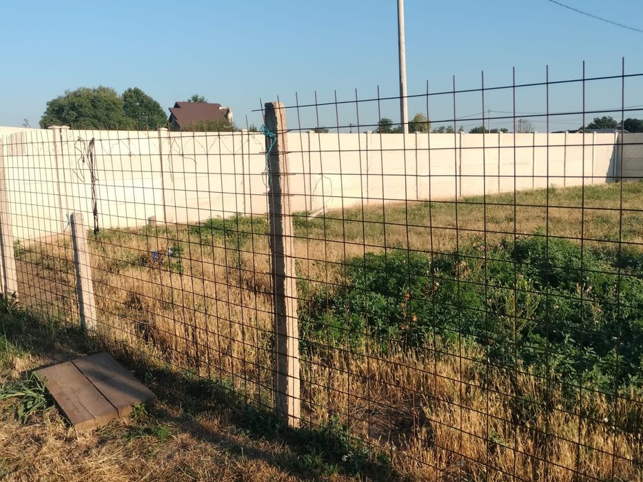 Vand teren în Cazasu