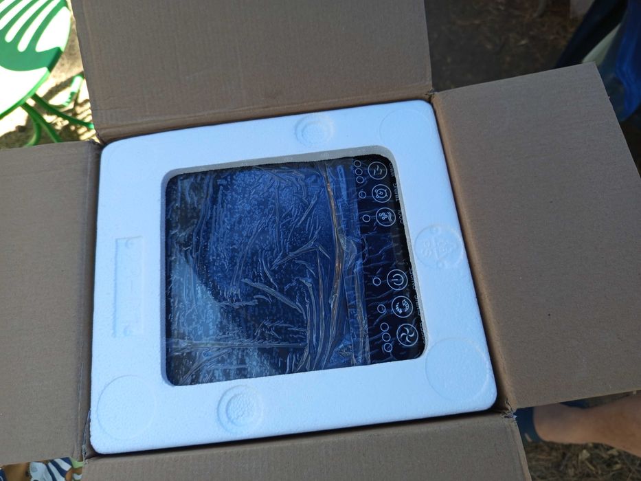 Продавам климатик за каравана