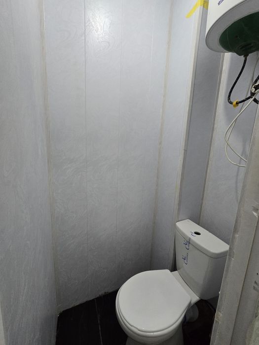 Dom sotiladi Paxtazor 1 qavat 2 xona 3 xona qilingan 445 milion