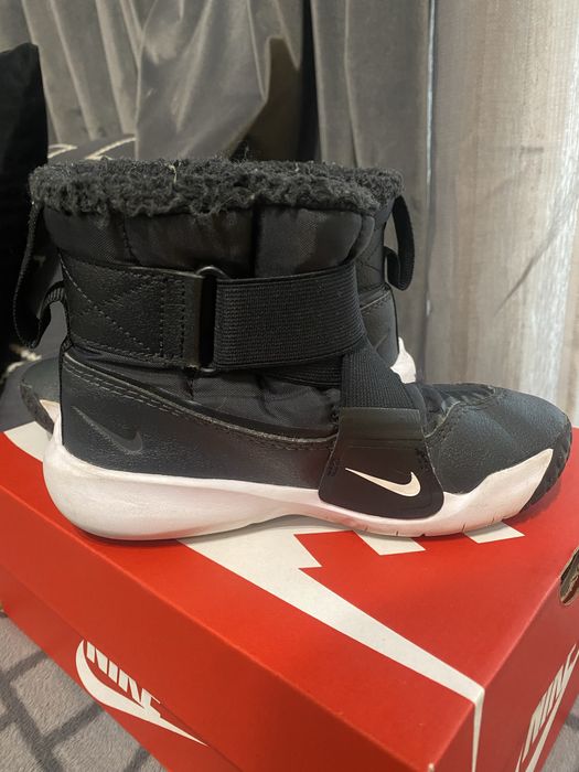 Детски зимни ботуши Nike