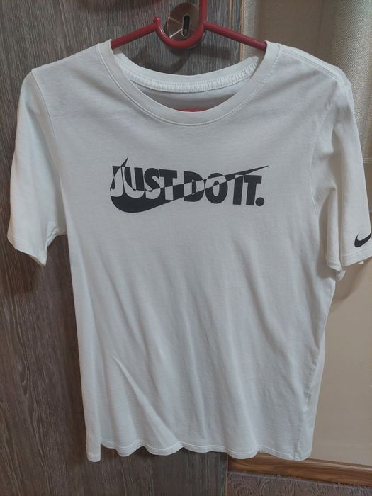 Мъжки тениски  S,М размер