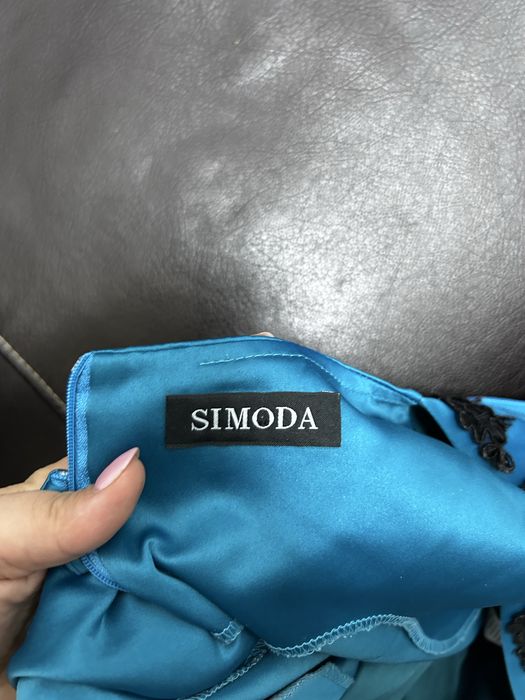 Rochie eleganta fabricata in Romania