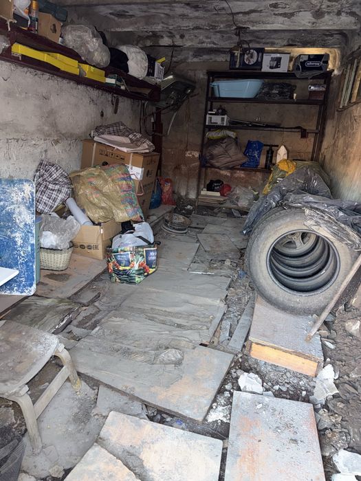 Продам гараж под хранения