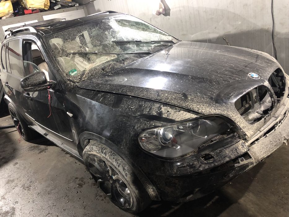 Bmw x5 e70 3.0d 245hp LCI НА ЧАСТИ ( бмв х5 е70 3.0д 245 фейслифт )