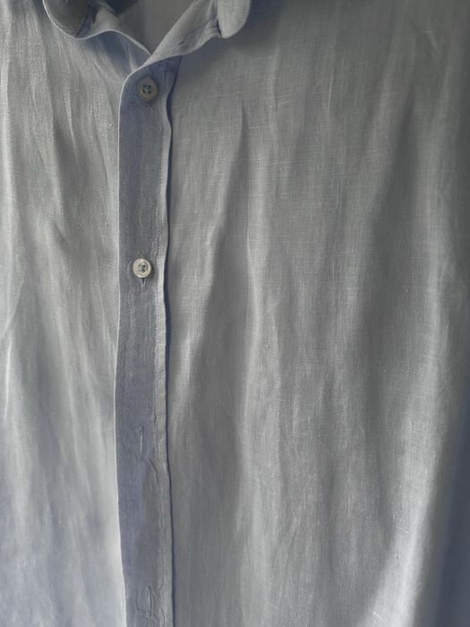 Голубая рубашка Massimo Dutti