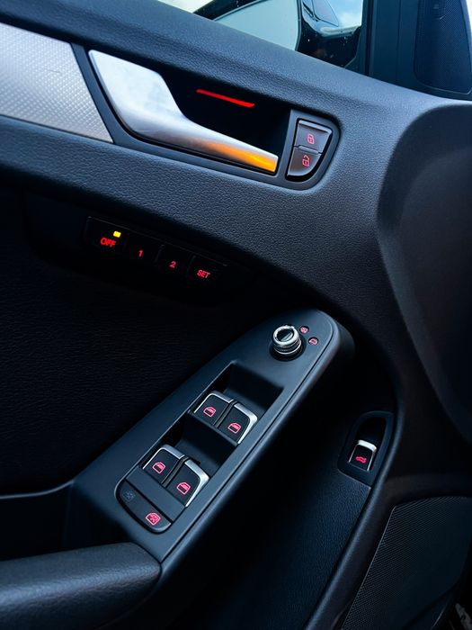 AUDI A4 2.0 TFSI 8ZF Quattro