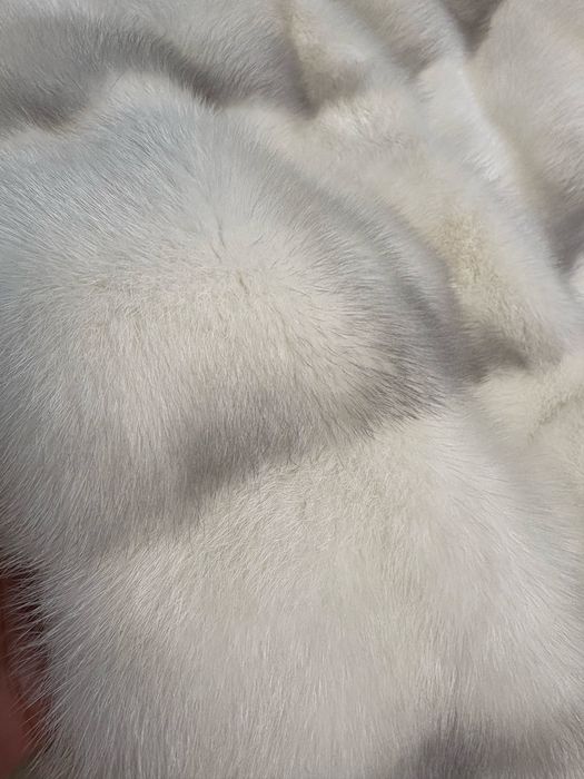 Продам шубу, цена 130 тыс