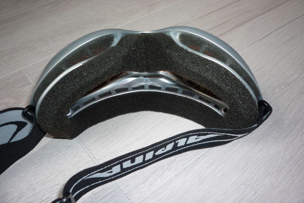 Маркови ски очила "ALPINA"