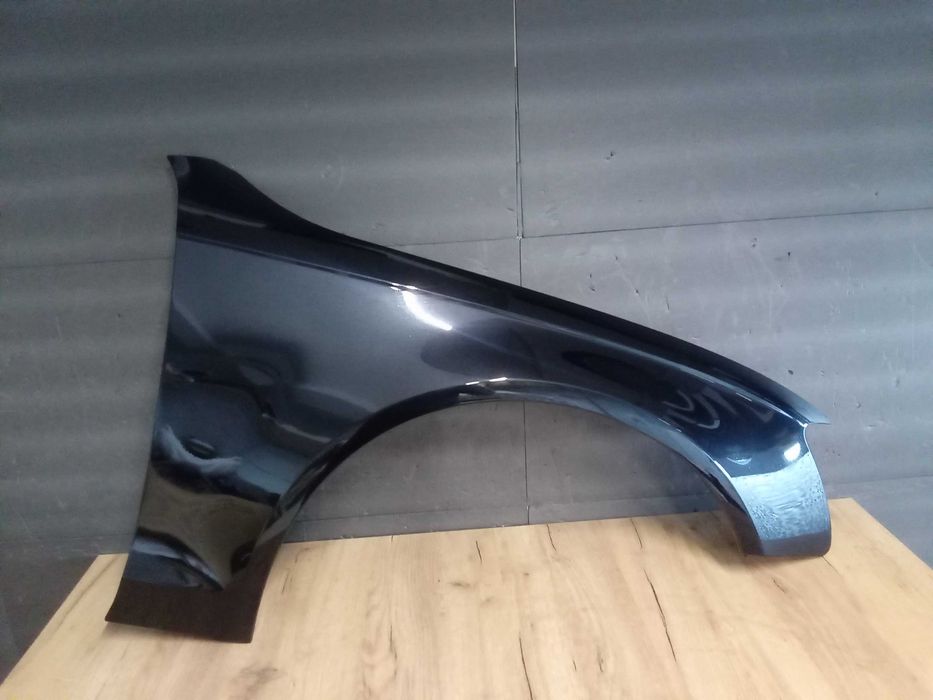 Aripa fata Audi A4 B8 12-16 Negru LY9B LZ9Y Stanga sauDreapta CALITATE