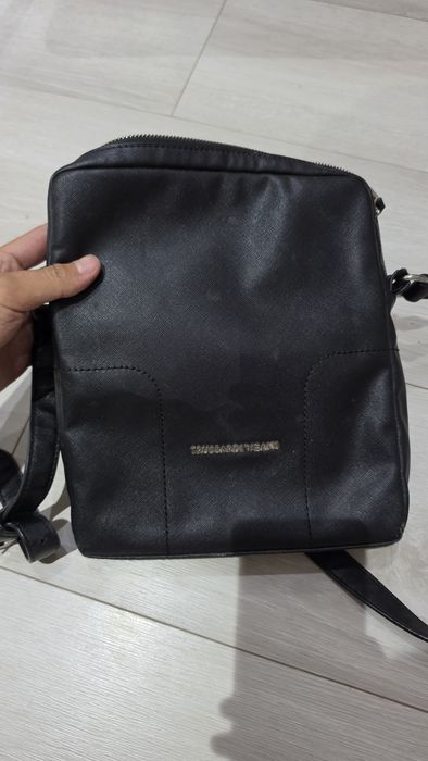 Продам барсетку Trussardi Jeans
