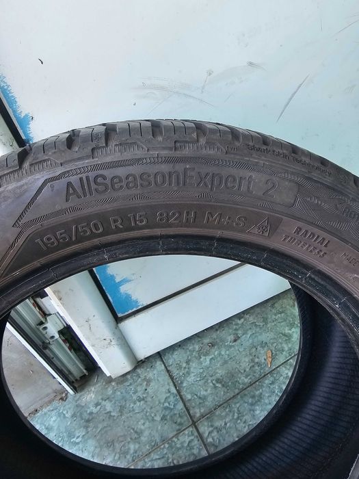 195 55 15 цола 2 броя зимни гуми Uniroyal