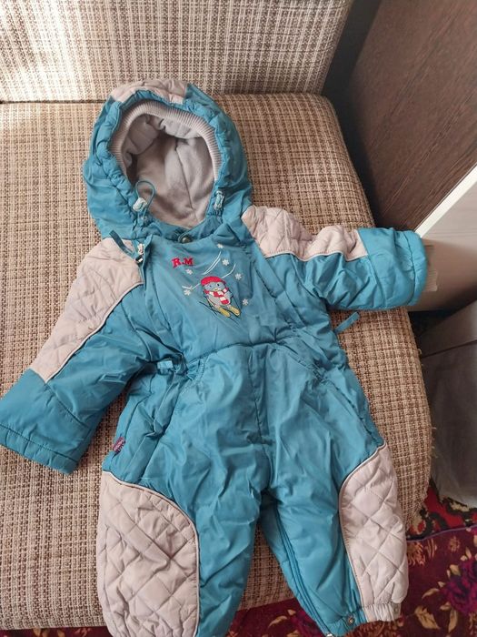 Продам комбинезон зимний