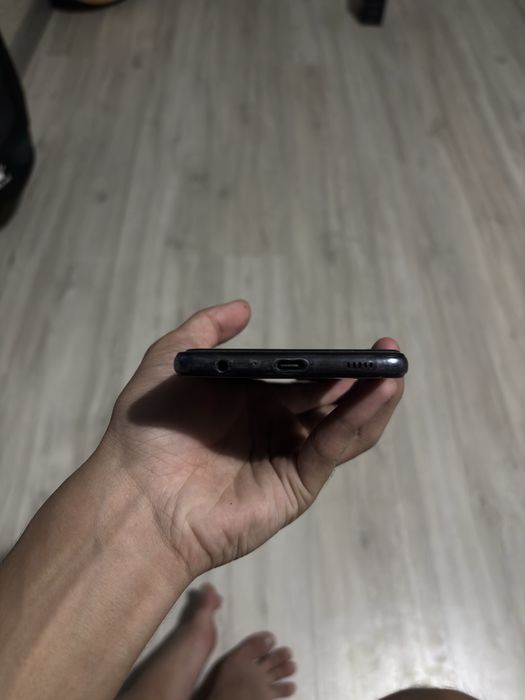 Samsung a72 128гб