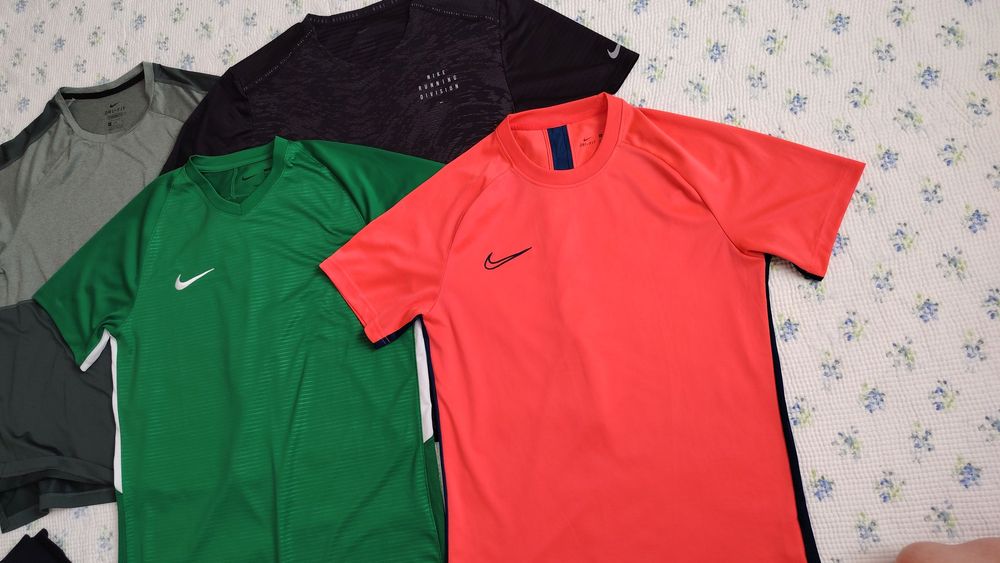 Фирменный футболкалар оригинал Nike.