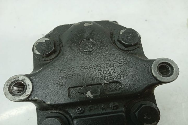 Pompa servodirectie 2s6c3a696dd 1.4 tdci F6JB Ford Fiesta 5  [din 2001 pana  2007] seria