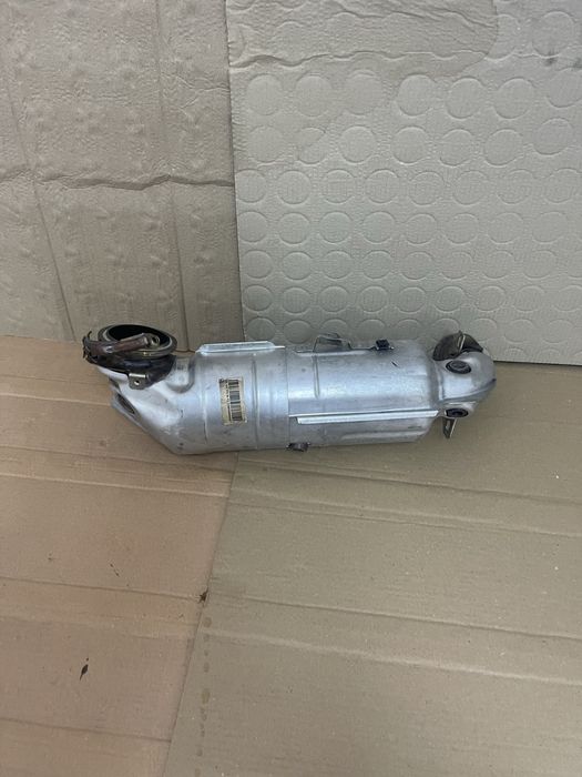 Catalizator Peugeot 3008 II 1.2 b THP 5008 II 9842077980 an 2017-2024