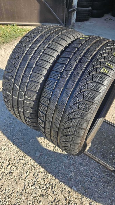 245/40 R18 • Iarna • Pirelli P Zero Winter MO1 97V XL | 2 buc | DOT 2023 | Pret/buc