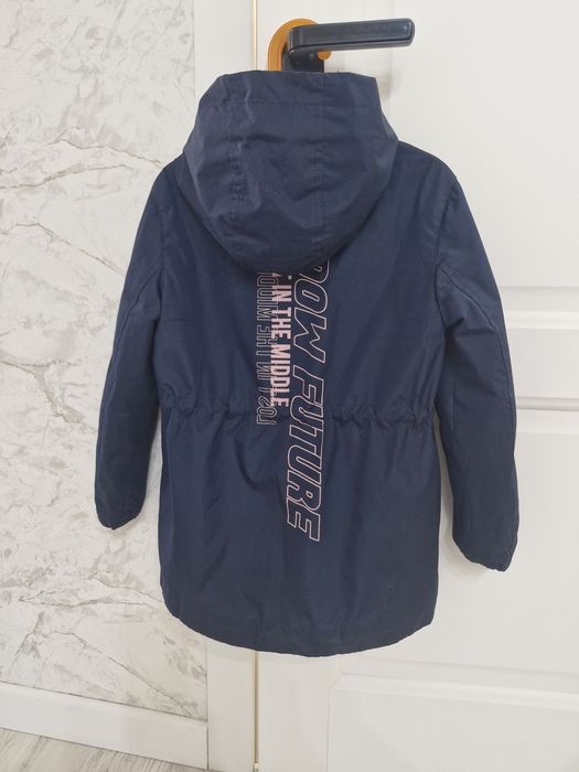 Продам ветровка на флисе