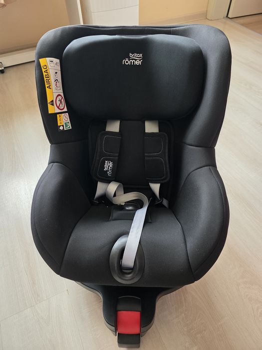 Детско столче за кола Dualfix M i-SIZE I 3 м - 4 г | 61 - 105 см | 18 кг