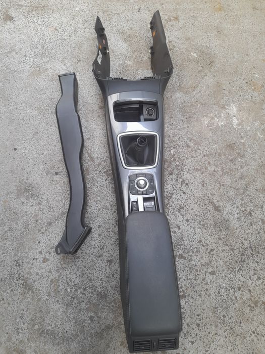 Cotiera Consola Centrală Tunel Central Grile Aer Renault Laguna lll 3