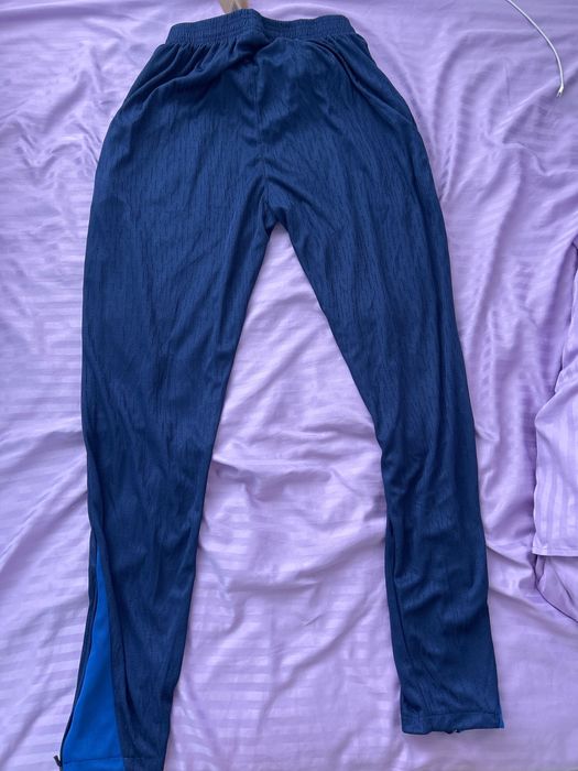 Продавам PSG долнище