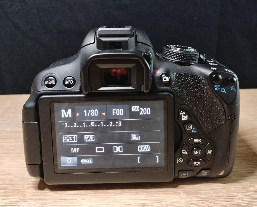 Kit Complet Canon EOS 700D