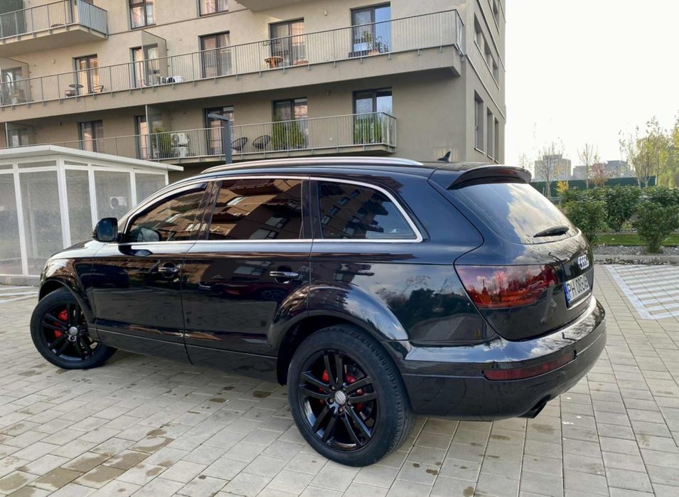 Vand schimb audi q7 ,7 locuri