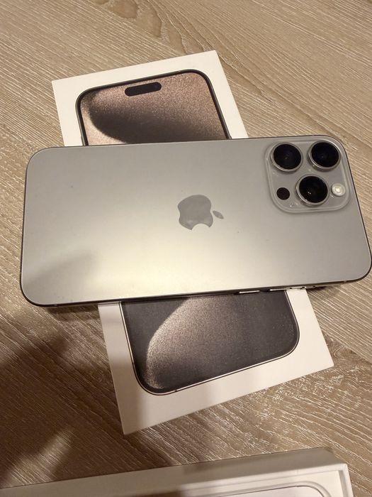 Vand Iphone 15 Pro Max Natural Titanium 256 GB